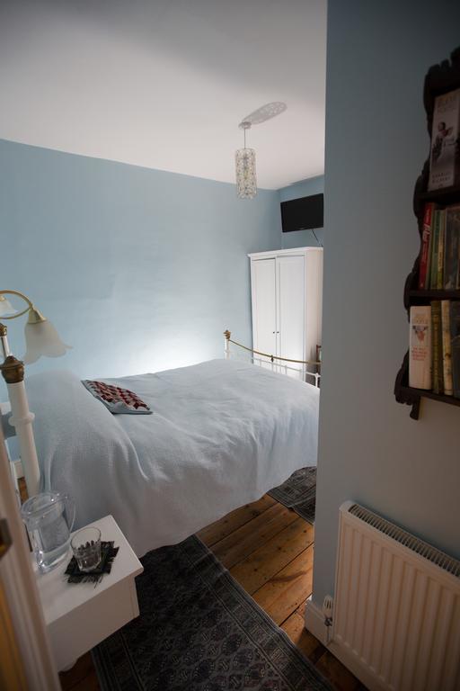 كامبريدج 5 Chapel Street Bed And Breakfast المظهر الخارجي الصورة